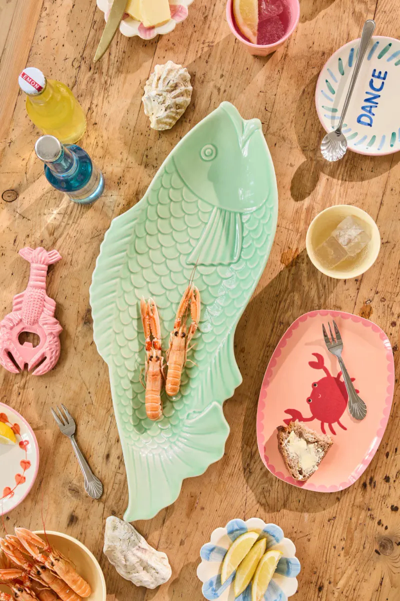 Rice serveringsfat i keramikk – fisk grønn (53 cm)