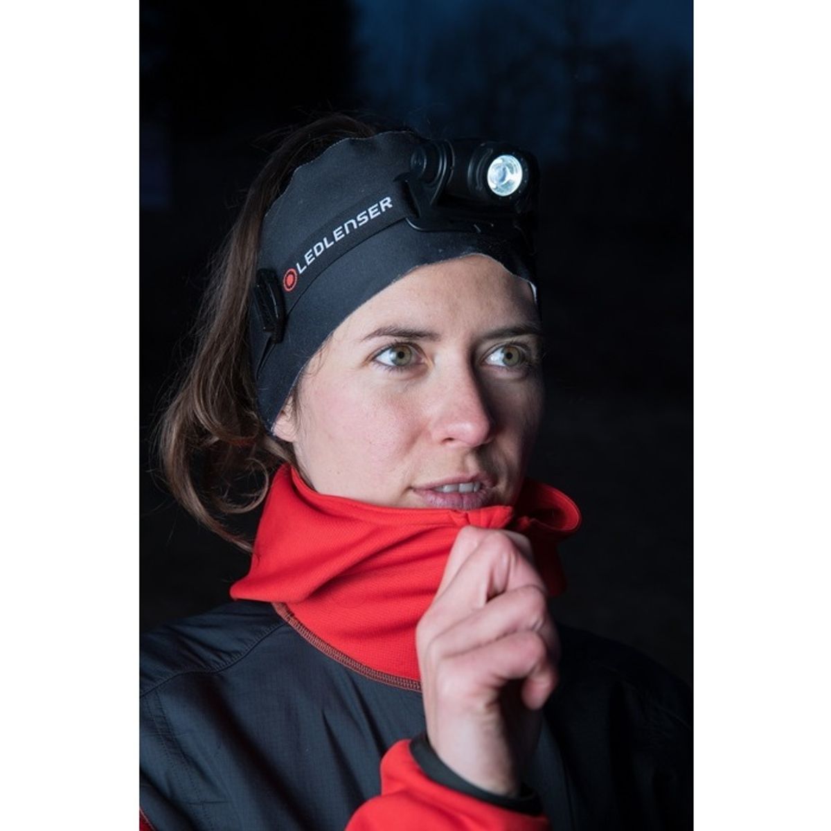 Hodelykt H5 Core 350lm Black ES