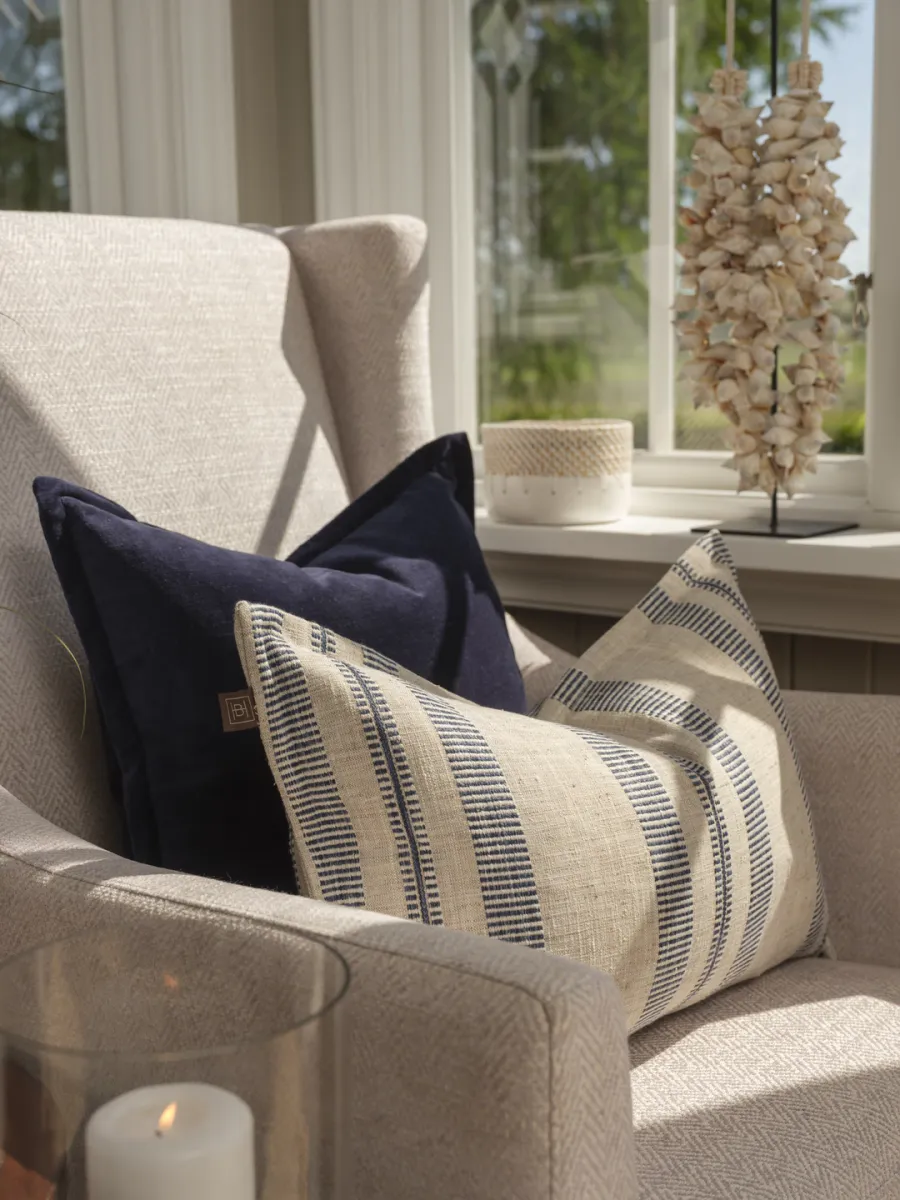 Halvor Bakke Bari kurv, Liten Hvit