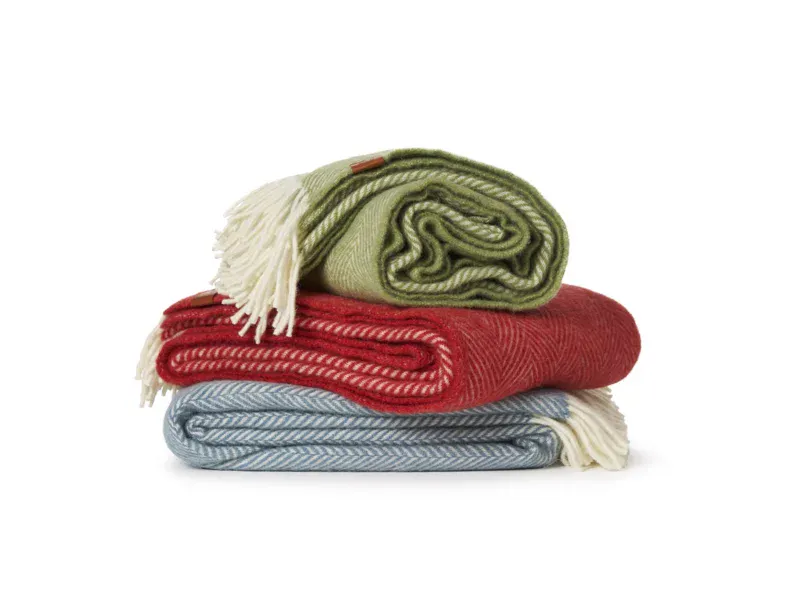 Herringbone Ullpledd 130x180– Radish fra Klippan
