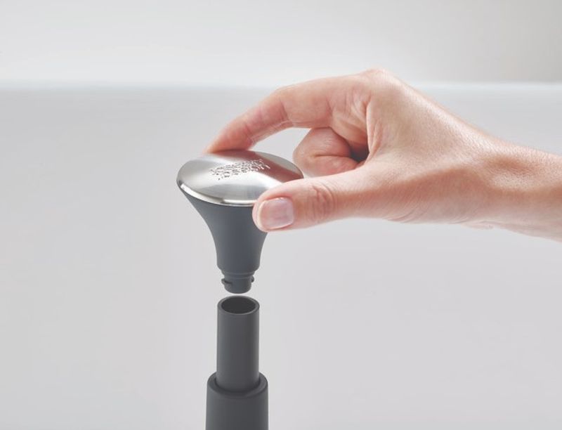  Joseph Joseph Tørkerullholder Push & Tear